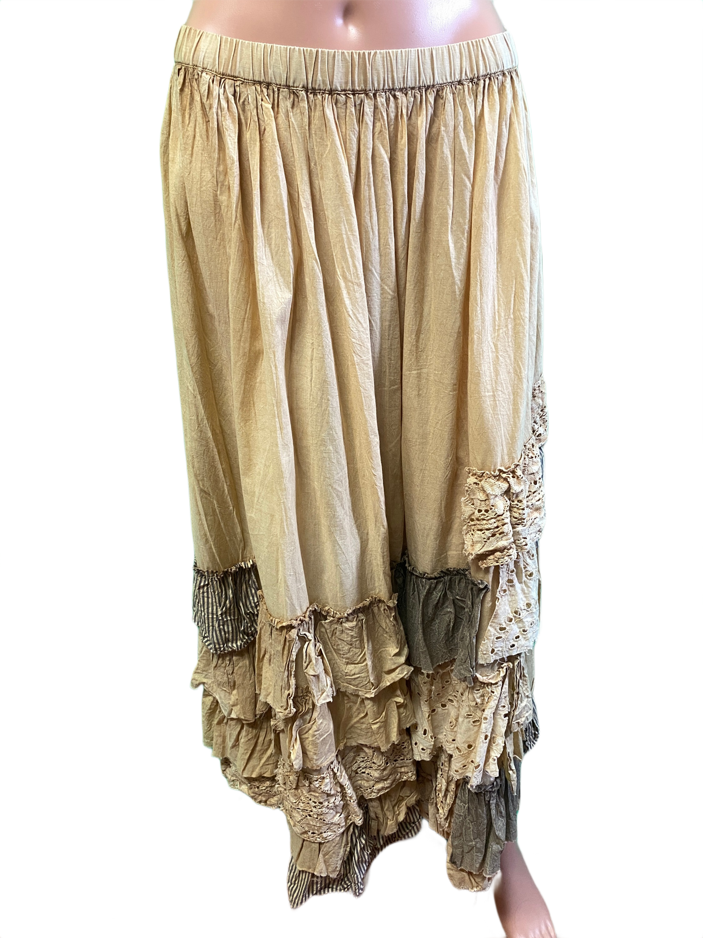 * Artsy Uneven Ruffle - Paper Lace Pants