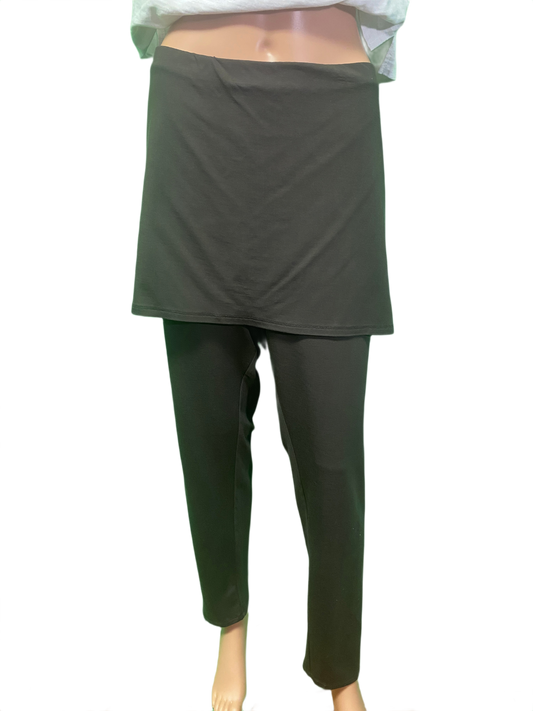 * Legging with Skirt - Pure Essence Legging