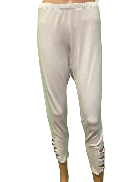 * Flower Button Ladder - Pure Essence Capri