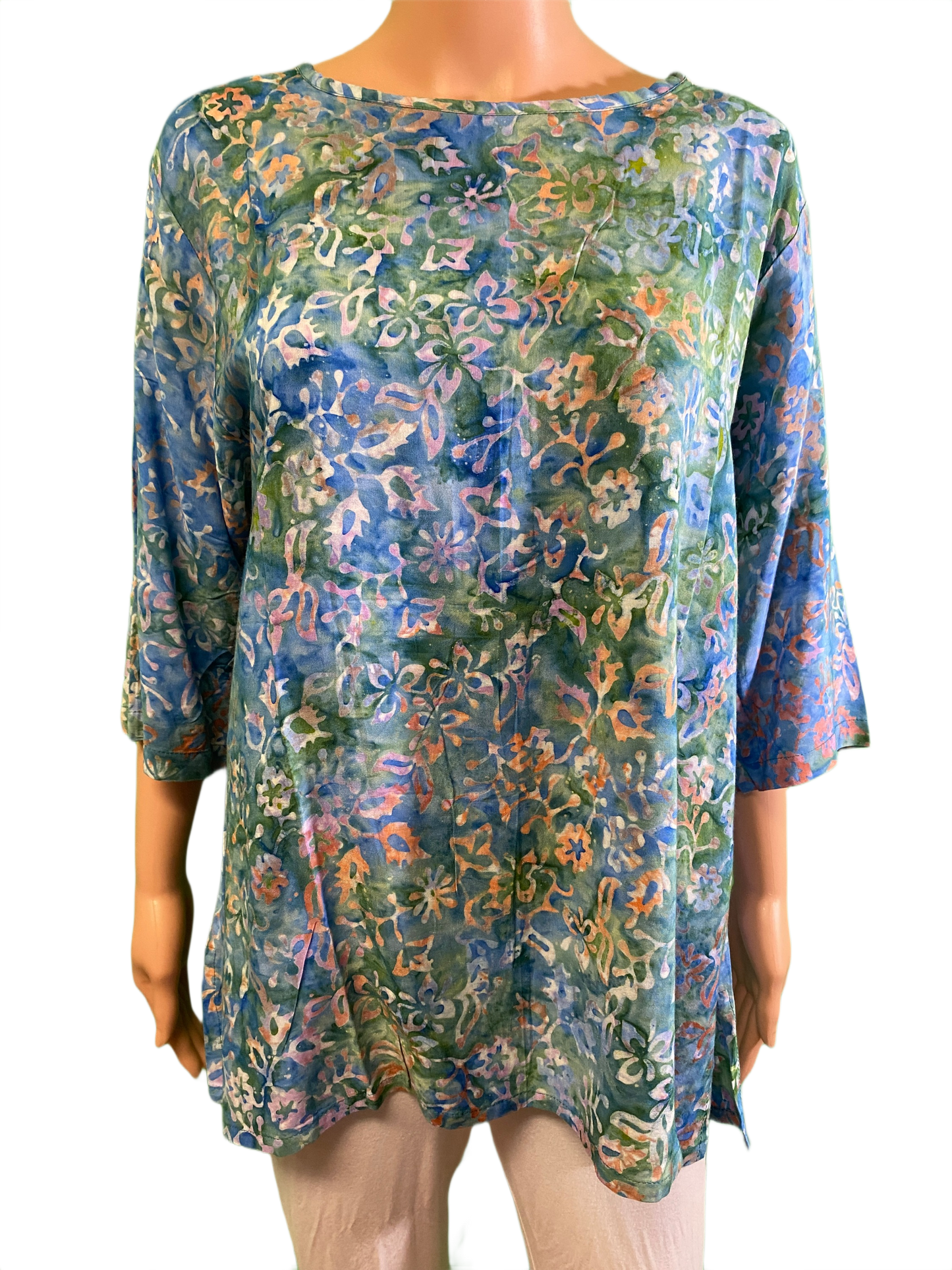 * Back-Button Batik - Hand Kreation Top