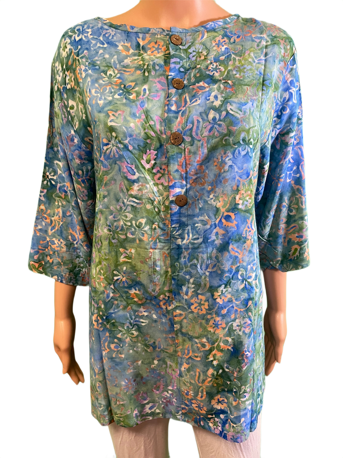 * Back-Button Batik - Hand Kreation Top