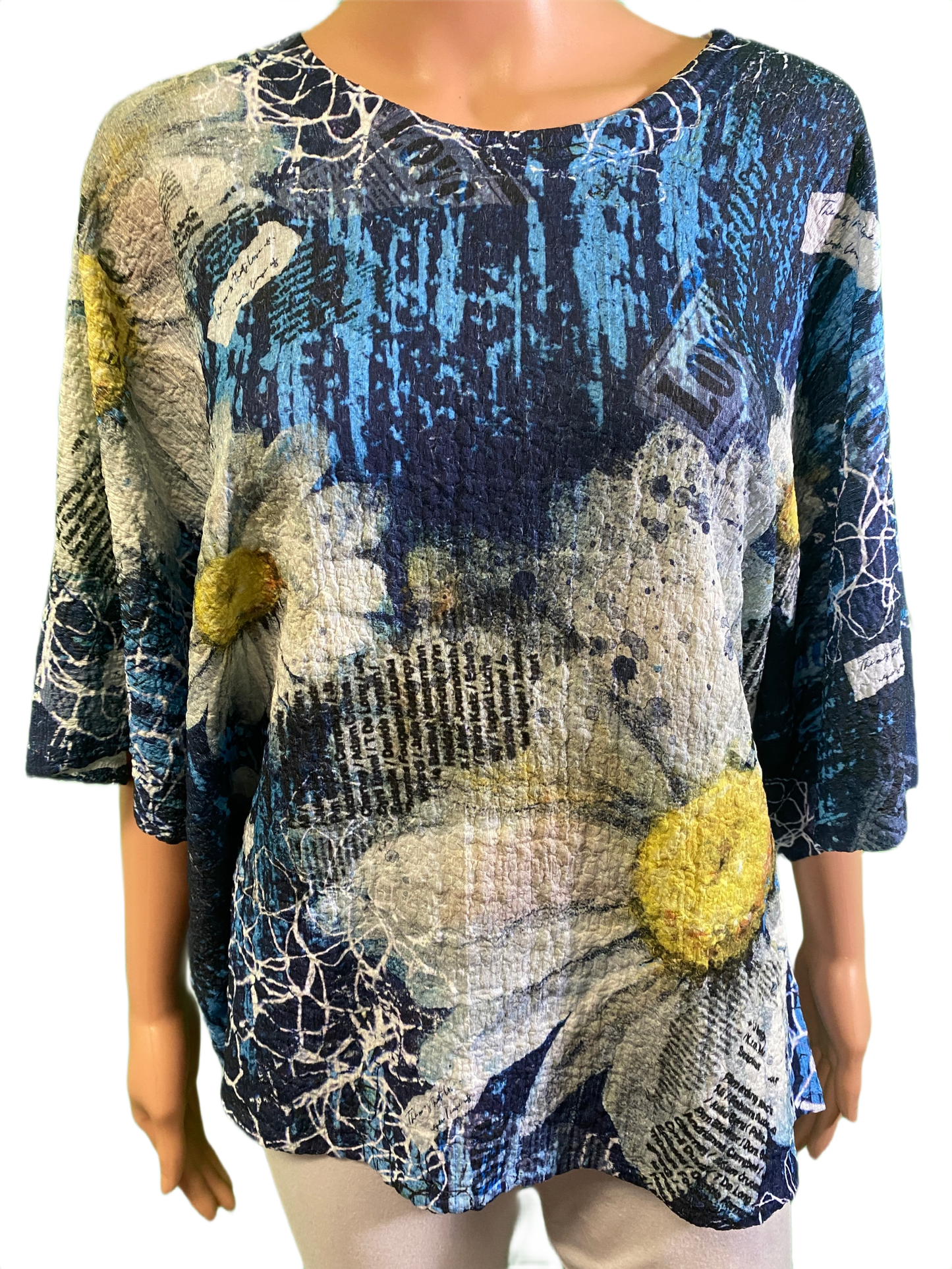 * Love Daisy Kimono Waffle - Inoah Top