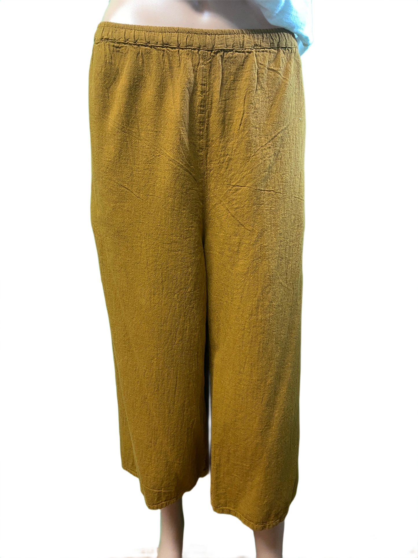 * Capri - Maya Jones Capri