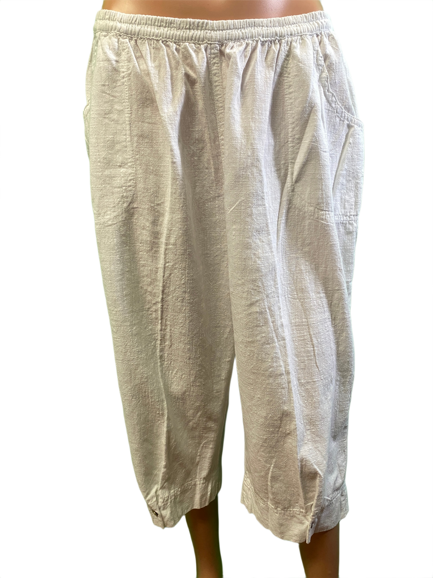 * Button Hem - Sea Breeze Capri