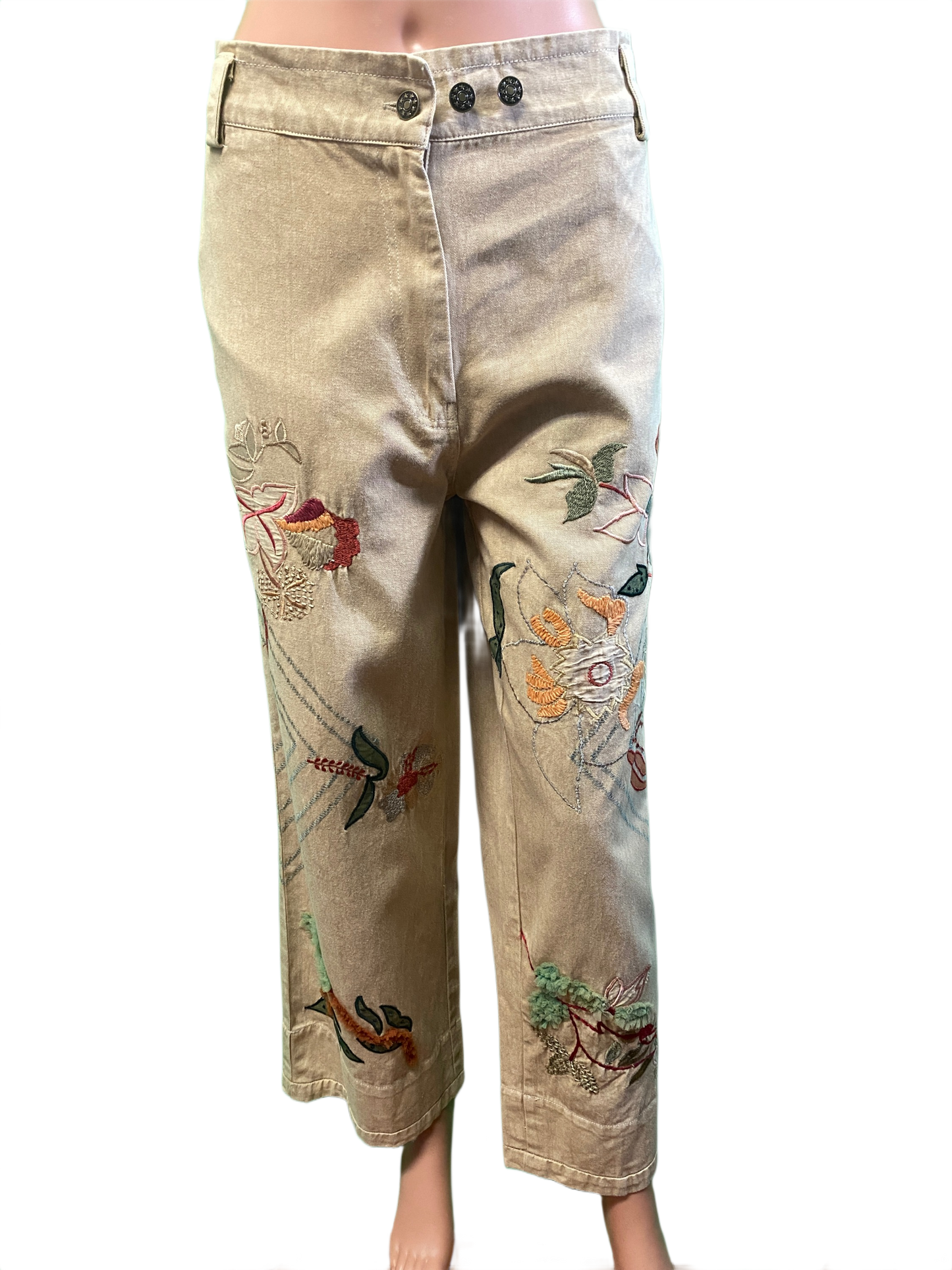 * Floral Embroidery - Paper Lace Pants