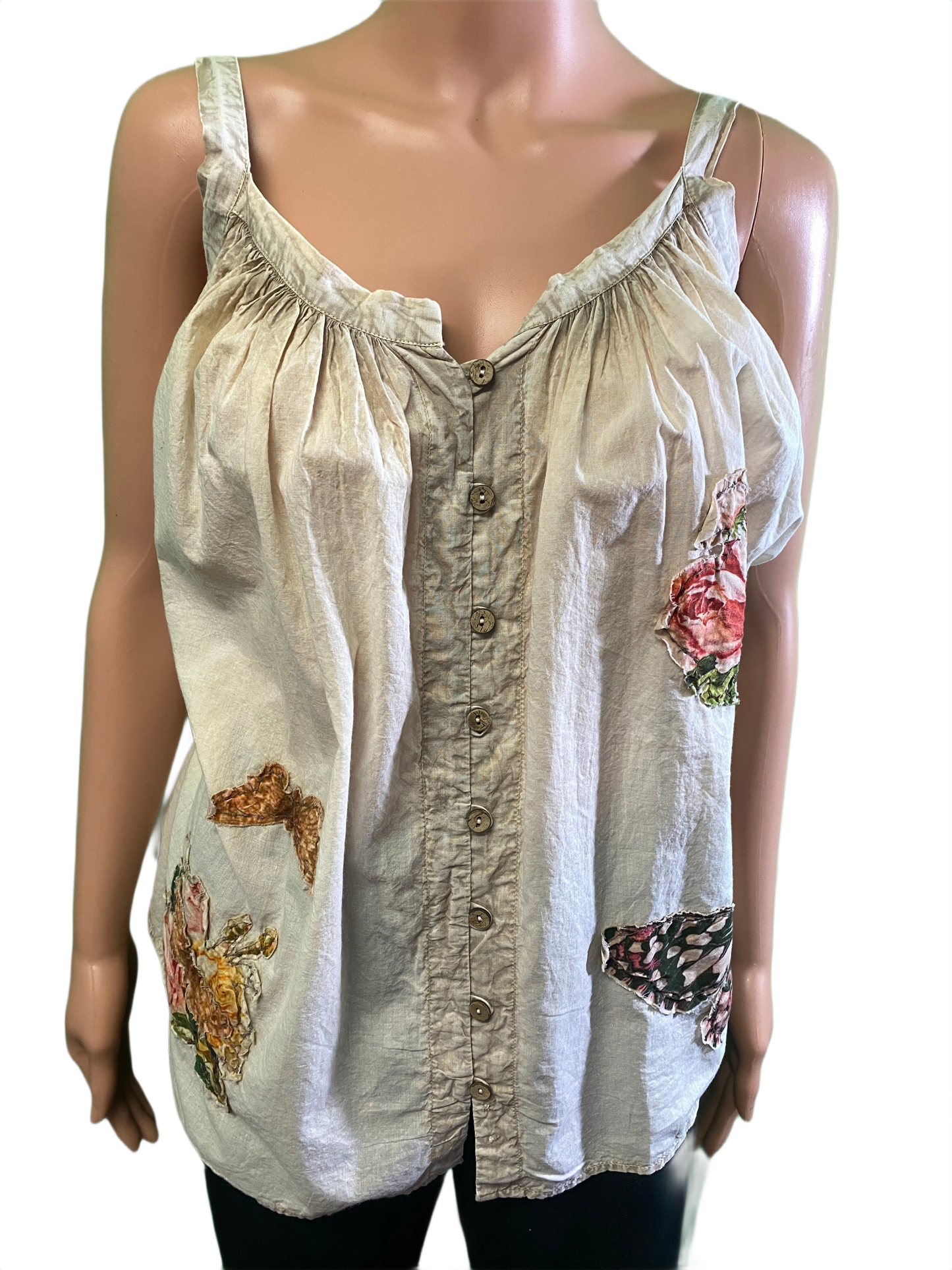 * Applique Roses Button - Paper Lace Tank