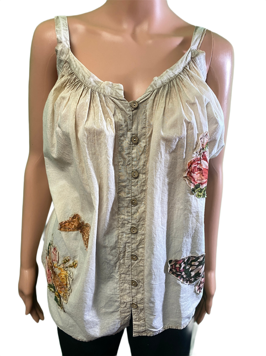 * Applique Roses Button - Paper Lace Tank