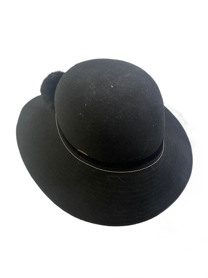 Wool Felt Bucket w/ Pompoms - Sun 'N' Sand Hat